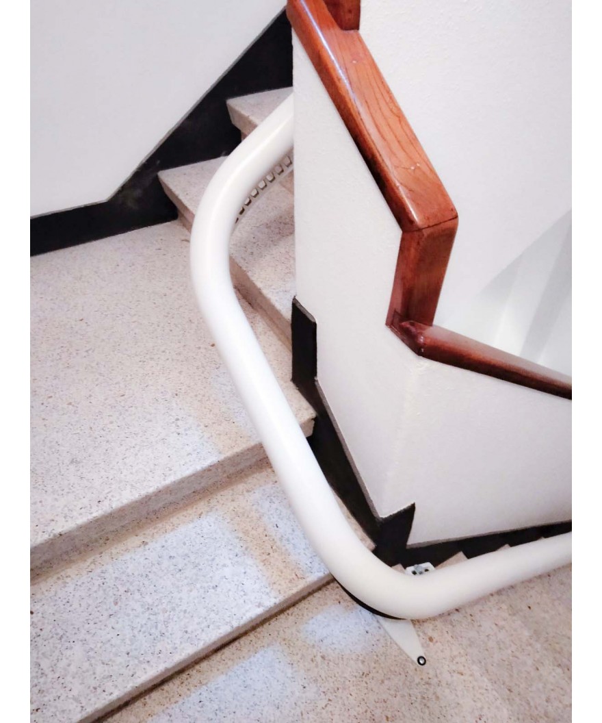 Instalaci n De Silla Subescaleras Flow X En Cangas