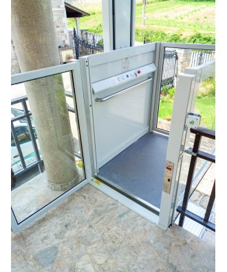 Elevador vertical en Sada | Exclusivas Iglesias